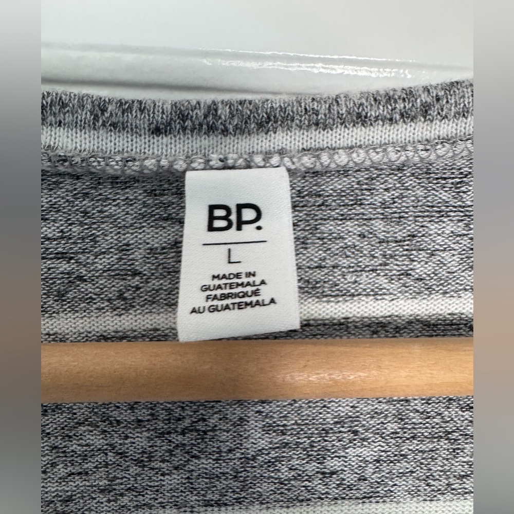 BP Women’s Sweater, Extra Long, Vneck, Women’s Large, Gray & White Stripes, BP - Picture 6 of 9